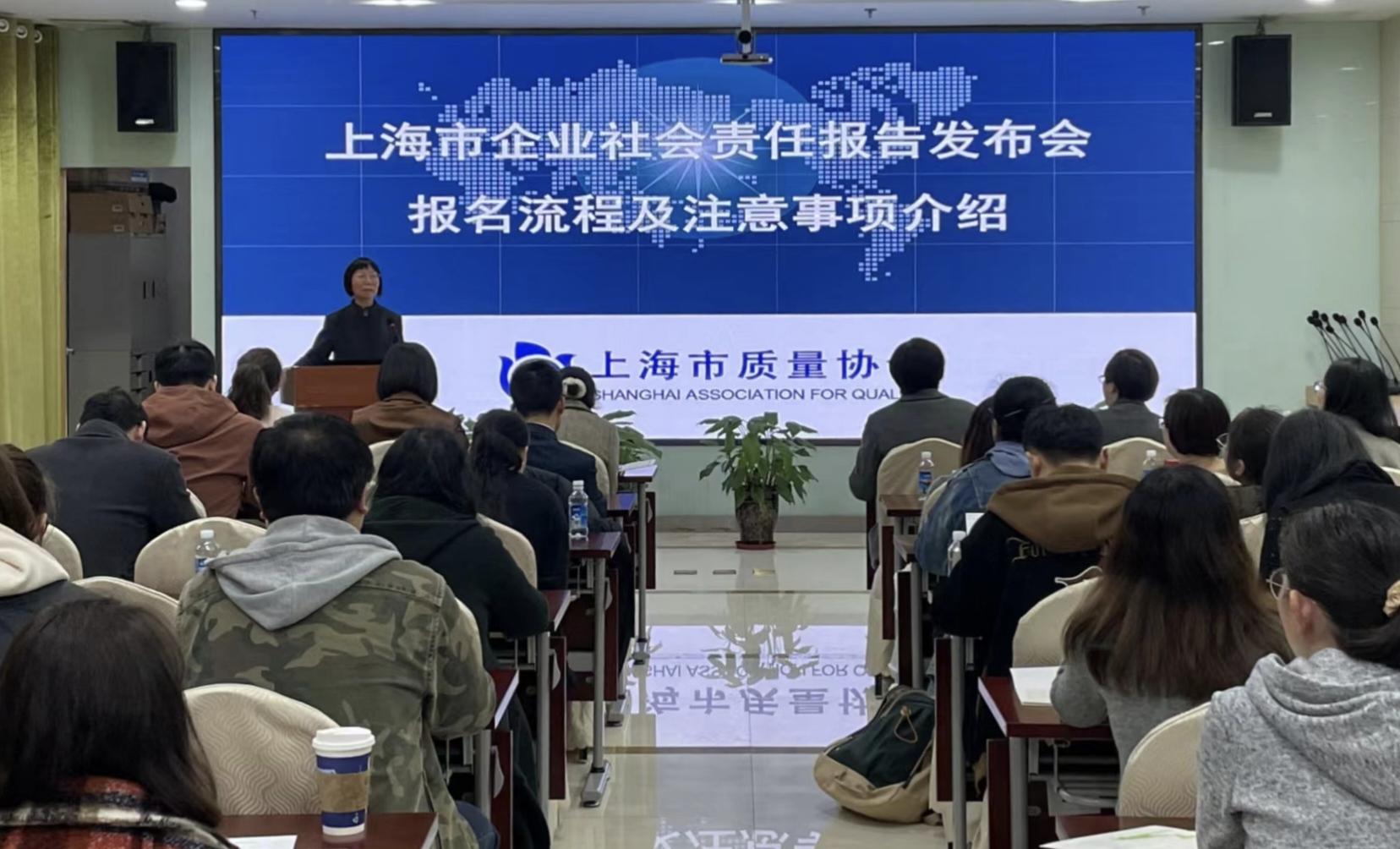 照片4.jpg 照片4.jpg